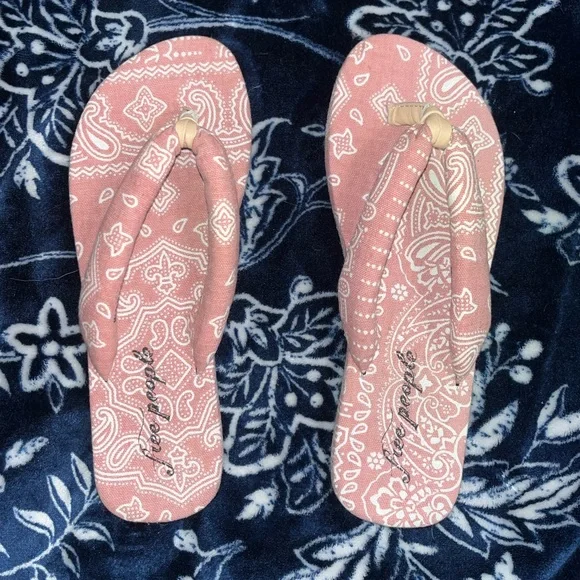 NWOT! Free People Es Verdra Organic Cotton Thong Sandals - Picture 4 of 7